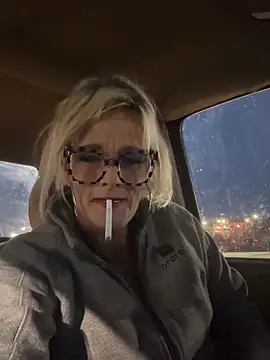 vixendoll87 online show from 02/23/26, 11:49