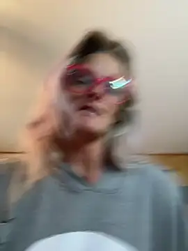 vixendoll87 online show from 11/01/25, 07:30