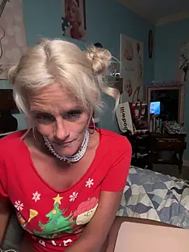 vixendoll87 online show from 12/05/25, 04:11