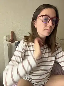 BeatriceTender online show from 04/21/26, 07:31
