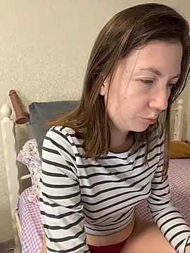 BeatriceTender online show from 03/26/26, 07:45