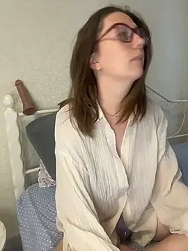 BeatriceTender online show from 05/29/26, 02:01