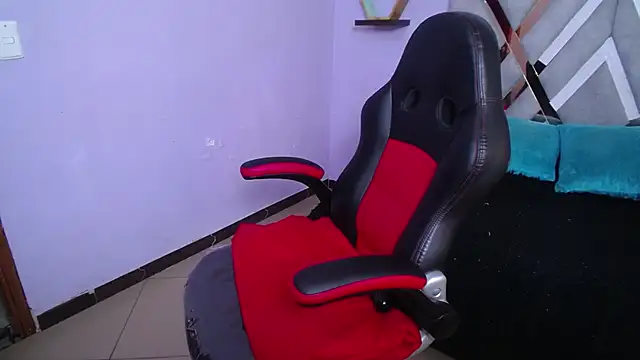 Snapshot of Anabella_Thompson chatting on 10/22/25, 11:31 Anabella Thompson online show from 10/22/25, 11:31