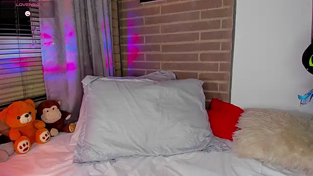 liam oficial02 online show from 02/06/26, 02:40