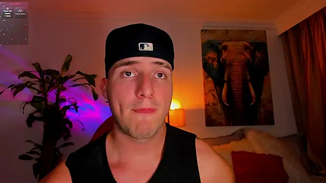 liam oficial02 online show from 03/22/25, 06:11