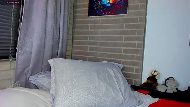 liam oficial02 online show from 04/17/26, 03:53