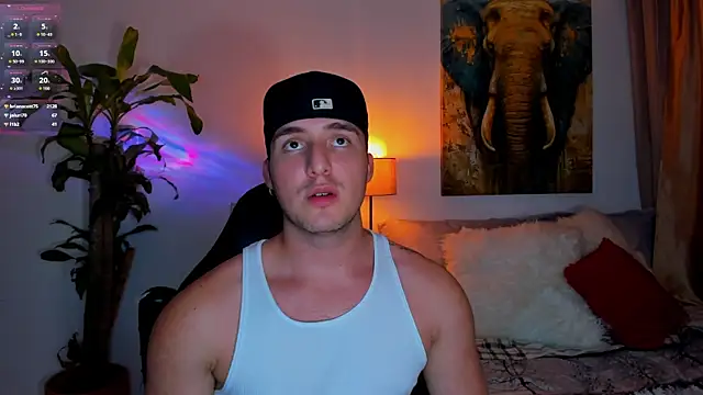 liam oficial02 online show from 03/18/25, 07:44