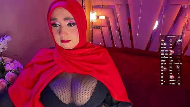 Snapshot of HijabiMilf chatting on 02/03/25, 01:19 HijabiMilf online show from 02/03/25, 01:19