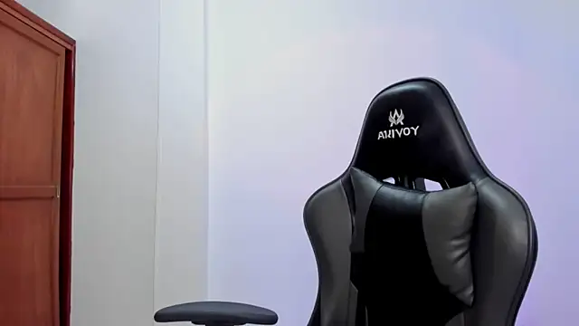 avellanatammy online show from 10/31/25, 07:21