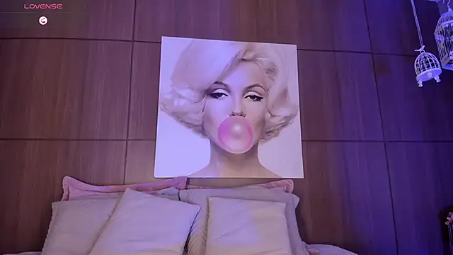 AgattaDuque online show from 11/29/25, 01:17