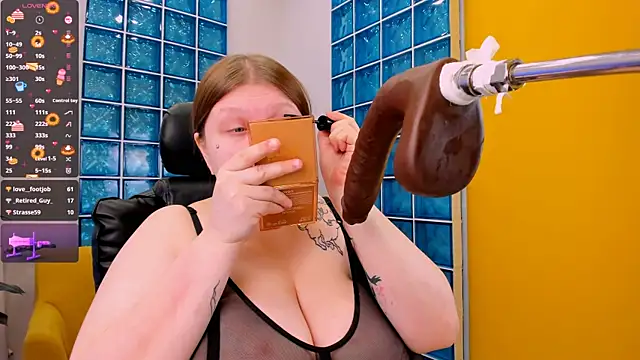 AuroraDemoni online show from 03/11/25, 09:56