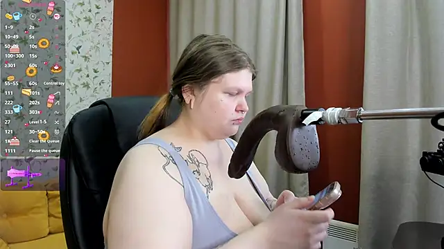 AuroraDemoni online show from 02/26/26, 06:35