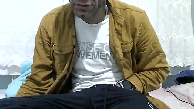 Snapshot of Aktorihann chatting on 10/19/25, 12:13 Aktorihann online show from 10/19/25, 12:13