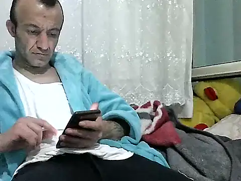 Snapshot of Aktorihann chatting on 10/26/25, 12:55 Aktorihann online show from 10/26/25, 12:55