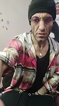 Aktorihann online show from 04/12/26, 01:31