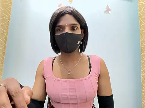 TransLisa7 online show from 04/11/26, 08:56