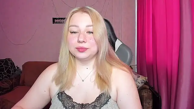 Milafoxxxy online show from 11/16/25, 07:57