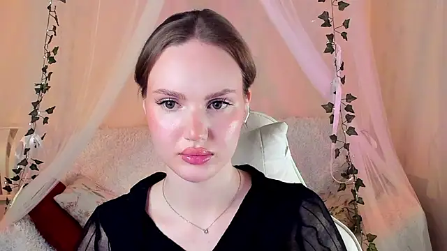 MishkaMe online show from 10/27/25, 03:02