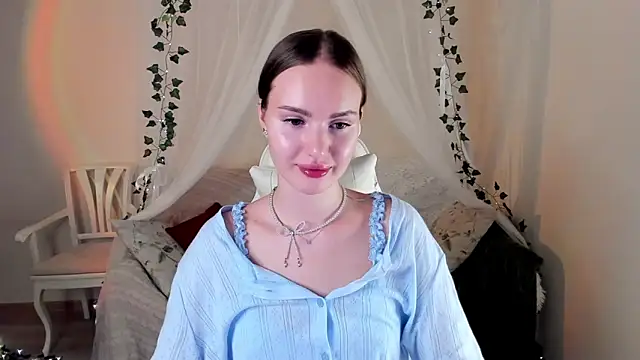 Snapshot of MishkaMe chatting on 09/09/25, 04:16 MishkaMe online show from 09/09/25, 04:16