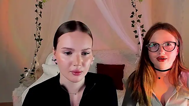 MishkaMe online show from 11/13/25, 06:39