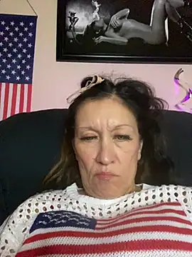 Snapshot of TheDime chatting on 07/10/26, 11:21 TheDime online show from 07/10/26, 11:21
