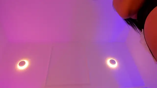 pamelaa vega online show from 10/23/25, 12:26