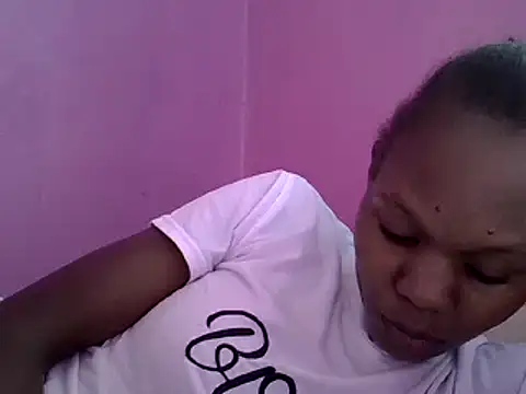Snapshot of Cute_tamara chatting on 01/15/25, 12:25 Cute tamara online show from 01/15/25, 12:25