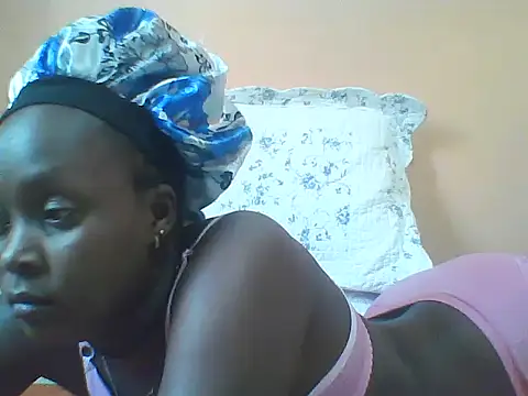 Cute tamara online show from 11/13/25, 08:18