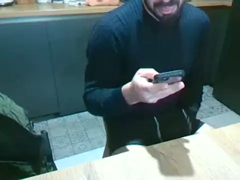 Snapshot of giorgakaci69 chatting on 12/12/24, 01:06 giorgakaci69 online show from 12/12/24, 01:06