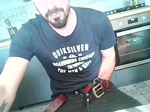 Snapshot of giorgakaci69 chatting on 03/17/25, 10:06 giorgakaci69 online show from 03/17/25, 10:06