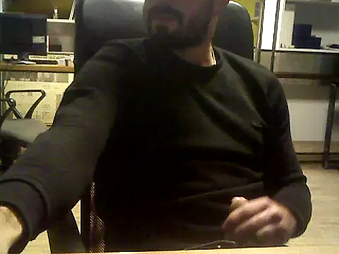 Snapshot of giorgakaci69 chatting on 12/18/24, 06:46 giorgakaci69 online show from 12/18/24, 06:46