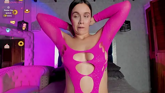 Taiissa  online show from 02/11/26, 08:41