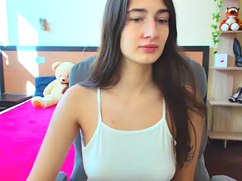 Snapshot of Moon-liza chatting on 03/14/25, 07:04 Moon-liza online show from 03/14/25, 07:04