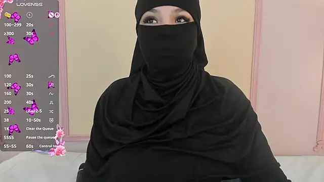 Snapshot of nashi_ra chatting on 04/25/26, 01:41 nashi ra online show from 04/25/26, 01:41