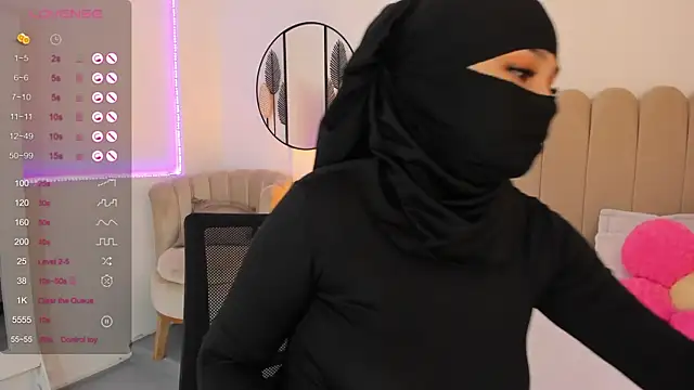 Snapshot of nashi_ra chatting on 01/25/25, 06:57 nashi ra online show from 01/25/25, 06:57