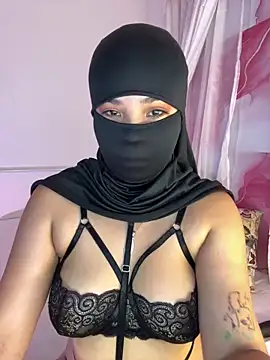 Snapshot of nashi_ra chatting on 06/11/26, 01:41 nashi ra online show from 06/11/26, 01:41