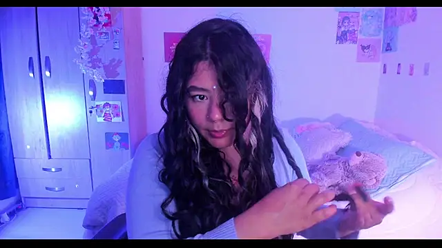 Snapshot of StephaniFox chatting on 02/18/25, 02:16 StephaniFox online show from 02/18/25, 02:16