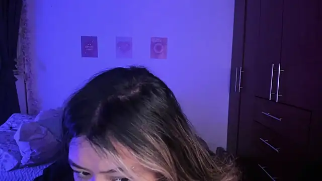 StephaniFox online show from 11/02/25, 02:27