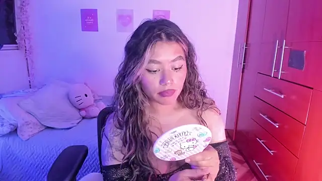 StephaniFox online show from 10/28/25, 01:28