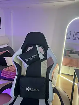 Dj scarlettmorreti online show from 11/11/25, 09:09