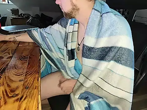 twinkish 90 online show from 12/04/25, 07:51