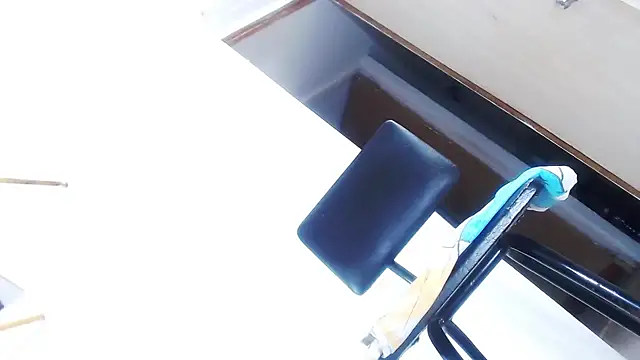 taniabigxx online show from 03/15/26, 07:48