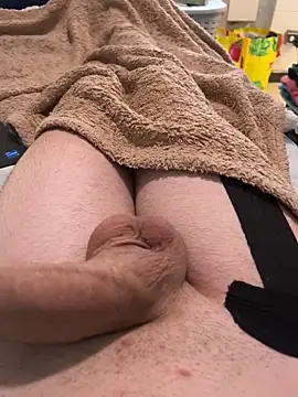 magrossebite25cm online show from 04/29/26, 10:05