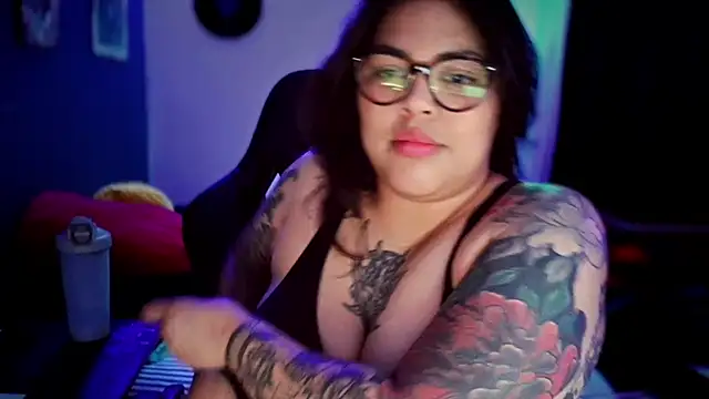 miacanela xo online show from 04/01/26, 02:02