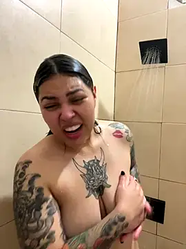 miacanela xo online show from 10/06/25, 02:35