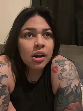 miacanela xo online show from 04/21/26, 02:03