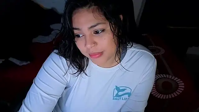 Snapshot of miacanela_xo chatting on 06/21/26, 12:27 miacanela xo online show from 06/21/26, 12:27