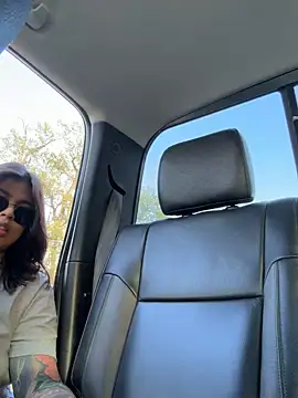 miacanela xo online show from 10/11/25, 10:11