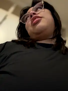 miacanela xo online show from 11/12/25, 03:21