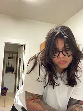 miacanela xo online show from 04/16/26, 02:01